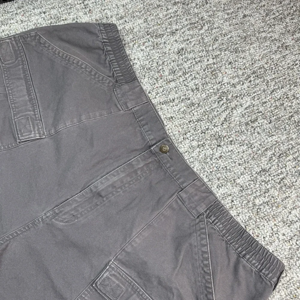 Cabelas Shorts Mens 48 Cargo Hiking Outdoors Elastic Waist Cotton Gray